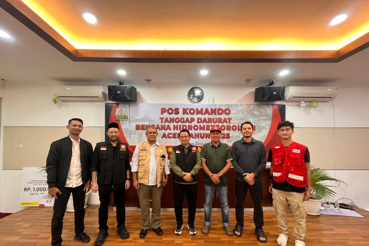 PERSI Kabupaten Flores Timur menggelar rangkaian kegiatan Webinar, Seminar, dan Workshop yang berlangsung di Pasteur Convention Center, Holiday Inn Pasteur Bandung
